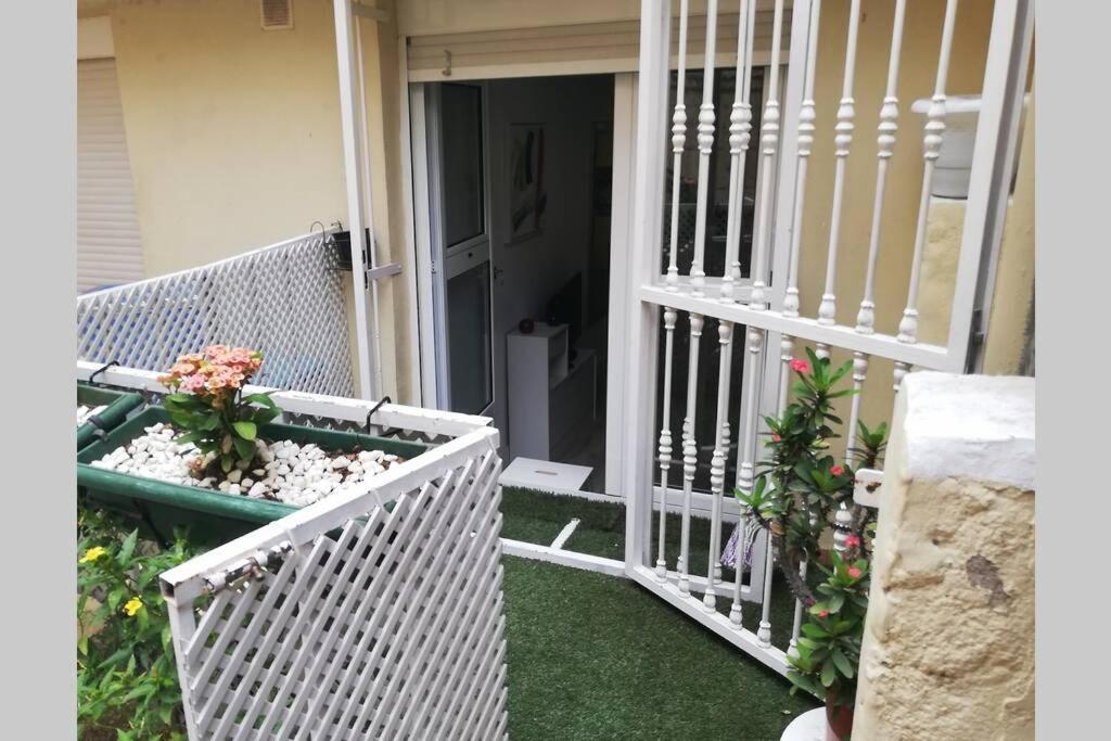 Studio Apartment La Lajilla located at beachfront Arguineguin Esterno foto